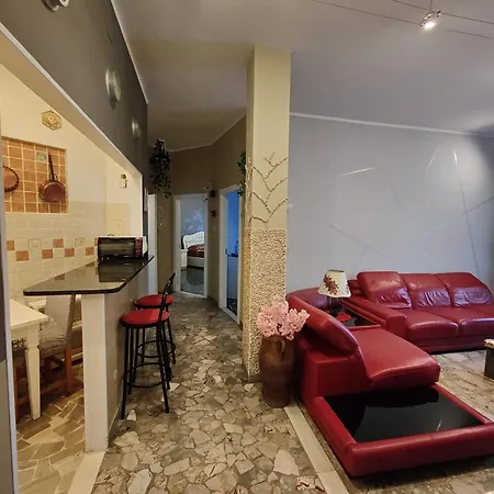 Διαμέρισμα Elegante 90 Mq Zona Corticella Fiera *