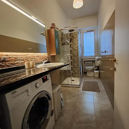 Διαμέρισμα Elegante 90 Mq Zona Corticella Fiera