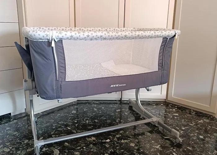 Intero Ampio Ed Elegante Zona Navile-fiera *