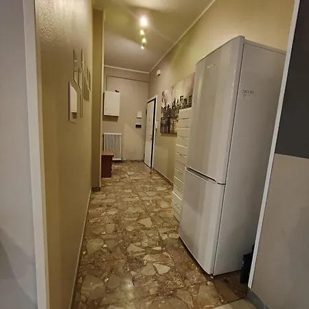 Intero Ampio Ed Elegante Zona Navile-fiera Apartment *